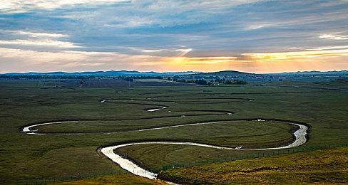 《赛博朋克2077》AI语音MOD 加入杰洛特声音